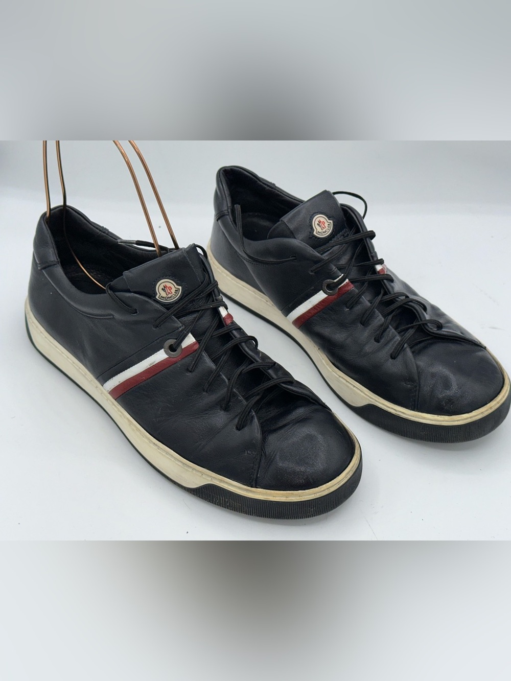Moncler Monaco Black Leather Low Top Sneakers Tricolor Stripe Sz 40 US 7   AA28